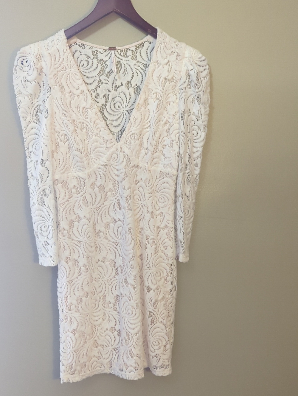 Free People Ivory Lace Long Sleeve V-Neck Dress